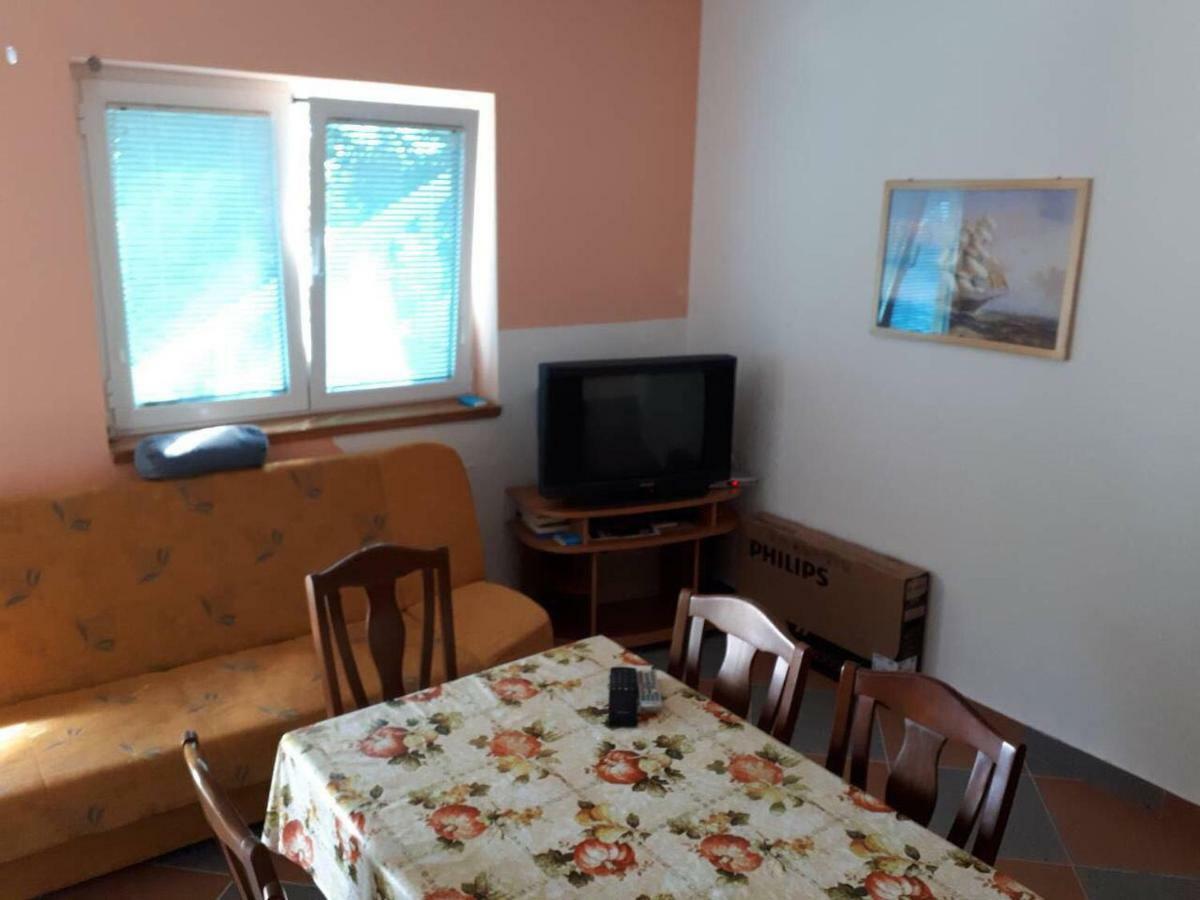 Apartments Horvat On Island Pag Vlašići Εξωτερικό φωτογραφία