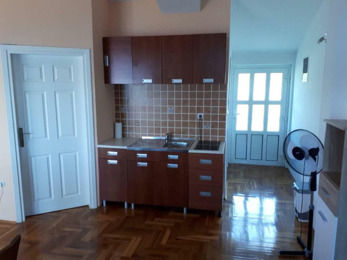 Apartments Horvat On Island Pag Vlašići Εξωτερικό φωτογραφία