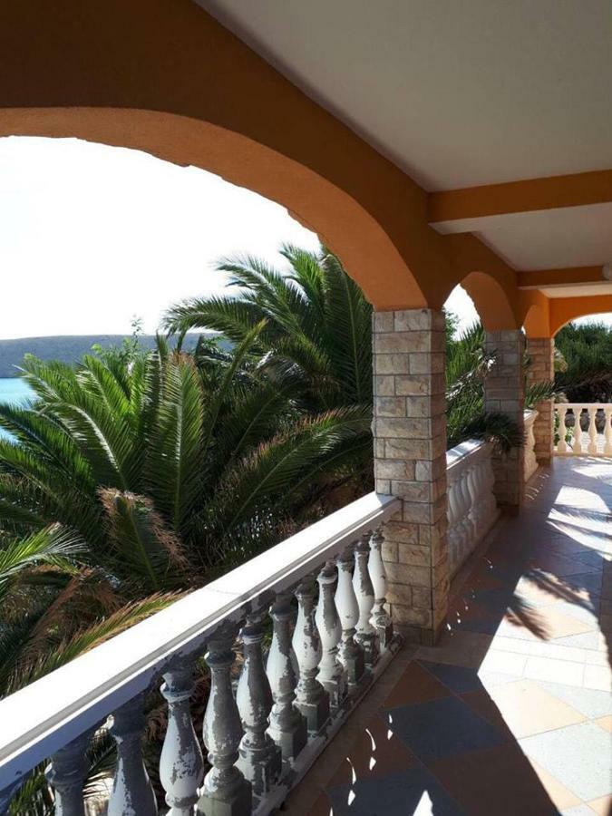 Apartments Horvat On Island Pag Vlašići Εξωτερικό φωτογραφία