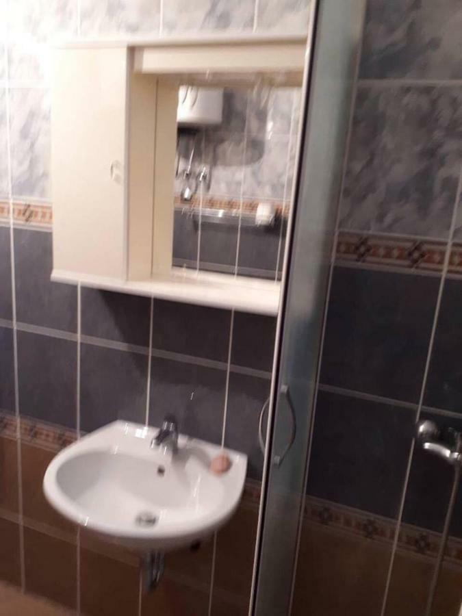 Apartments Horvat On Island Pag Vlašići Εξωτερικό φωτογραφία